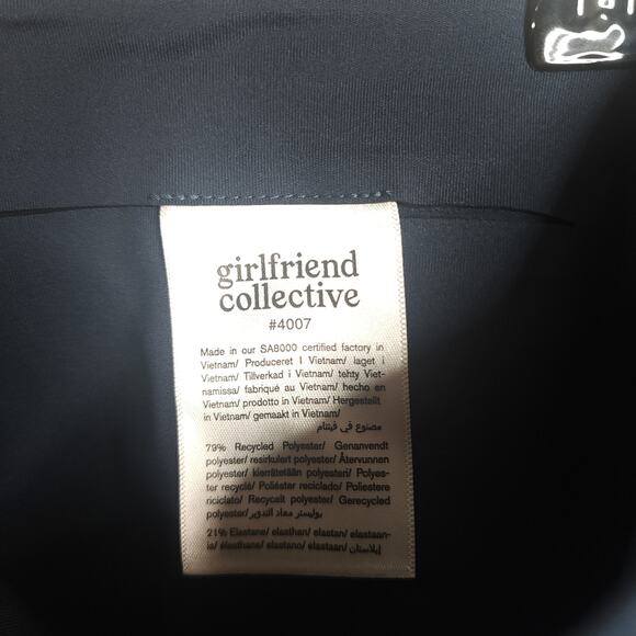 Girlfriend Collective Compressive High-Rise Legging in Midnight Size XS - Picture 6 of 7